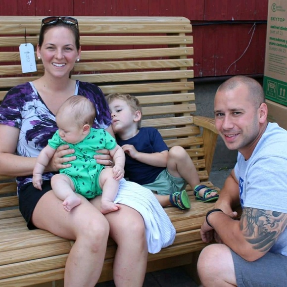 Meet your Posher, Cassy - Picture 1 of 1